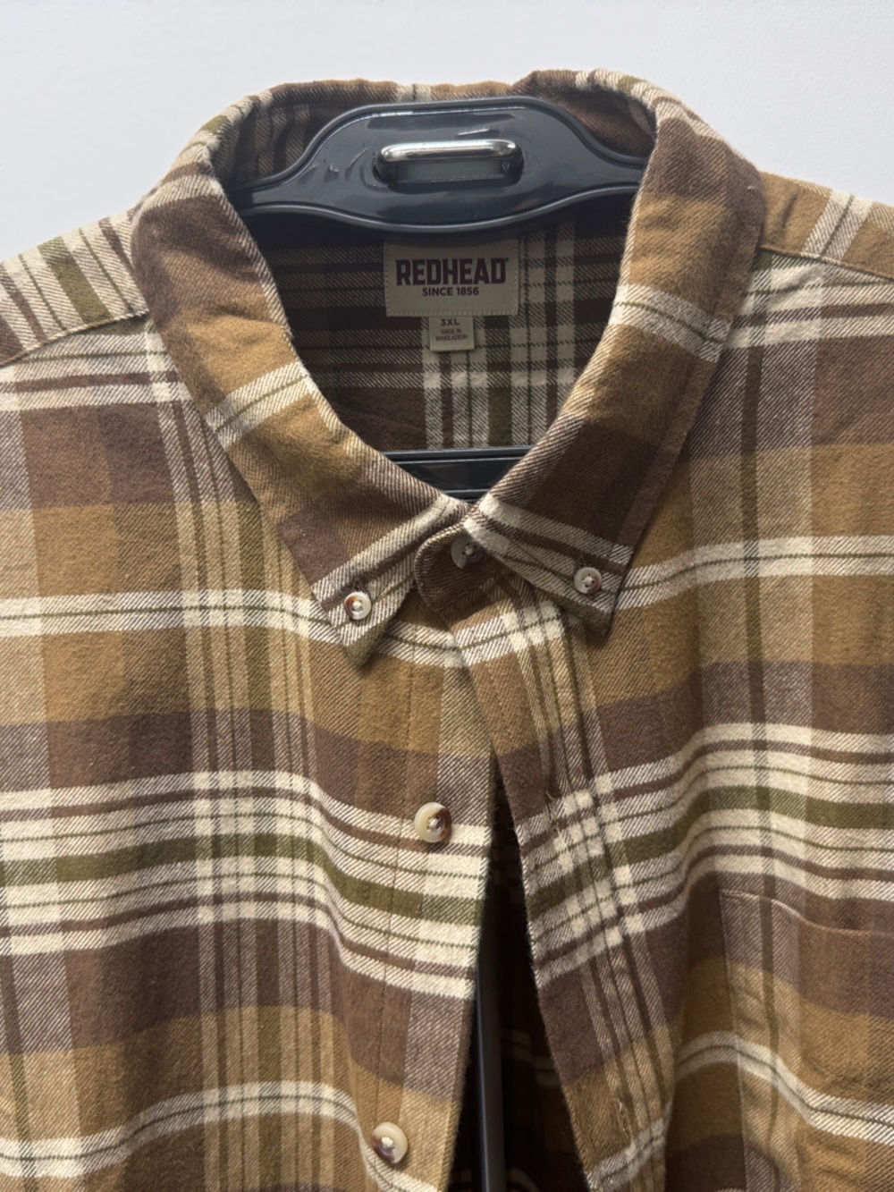 RedHead Men's Brown, Cream & Olive Plaid Button-Down Shirt